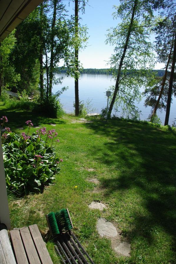 Tiiramoekki Villa Parikkala Buitenkant foto